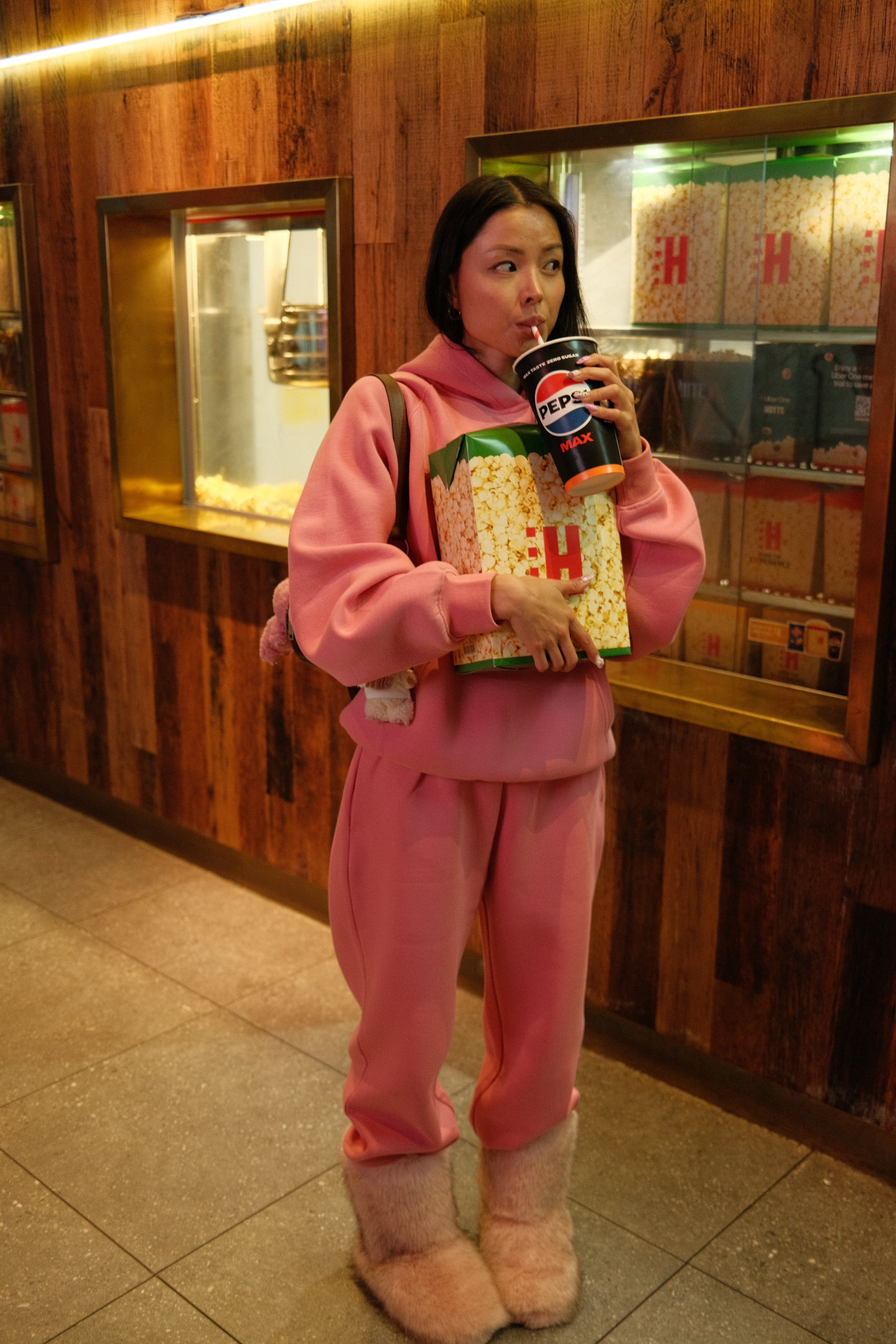 Anniversary Wide Leg Sweats - Pink