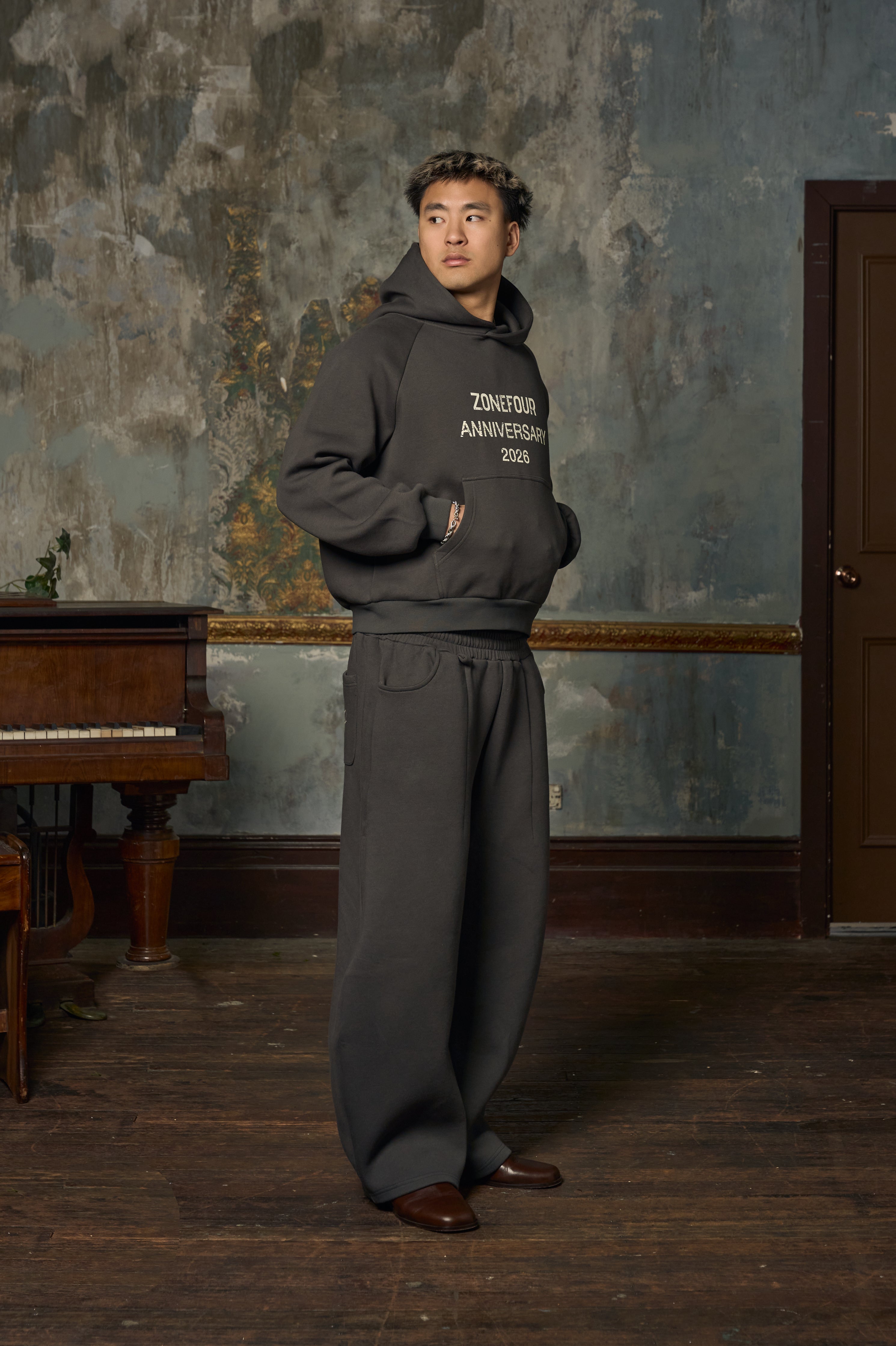 Anniversary Raglan Hoodie - Asphalt