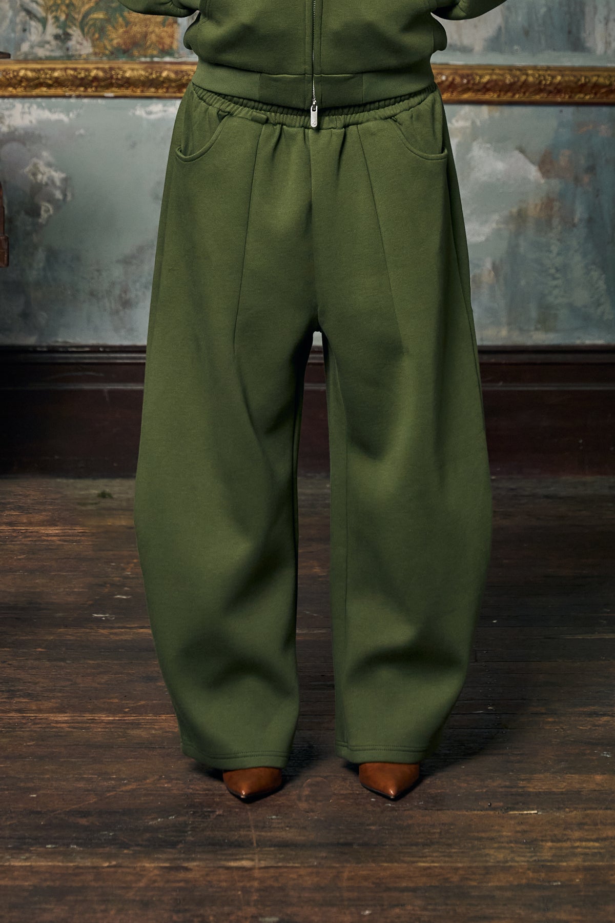 Anniversary Wide Leg Sweats - Field Green