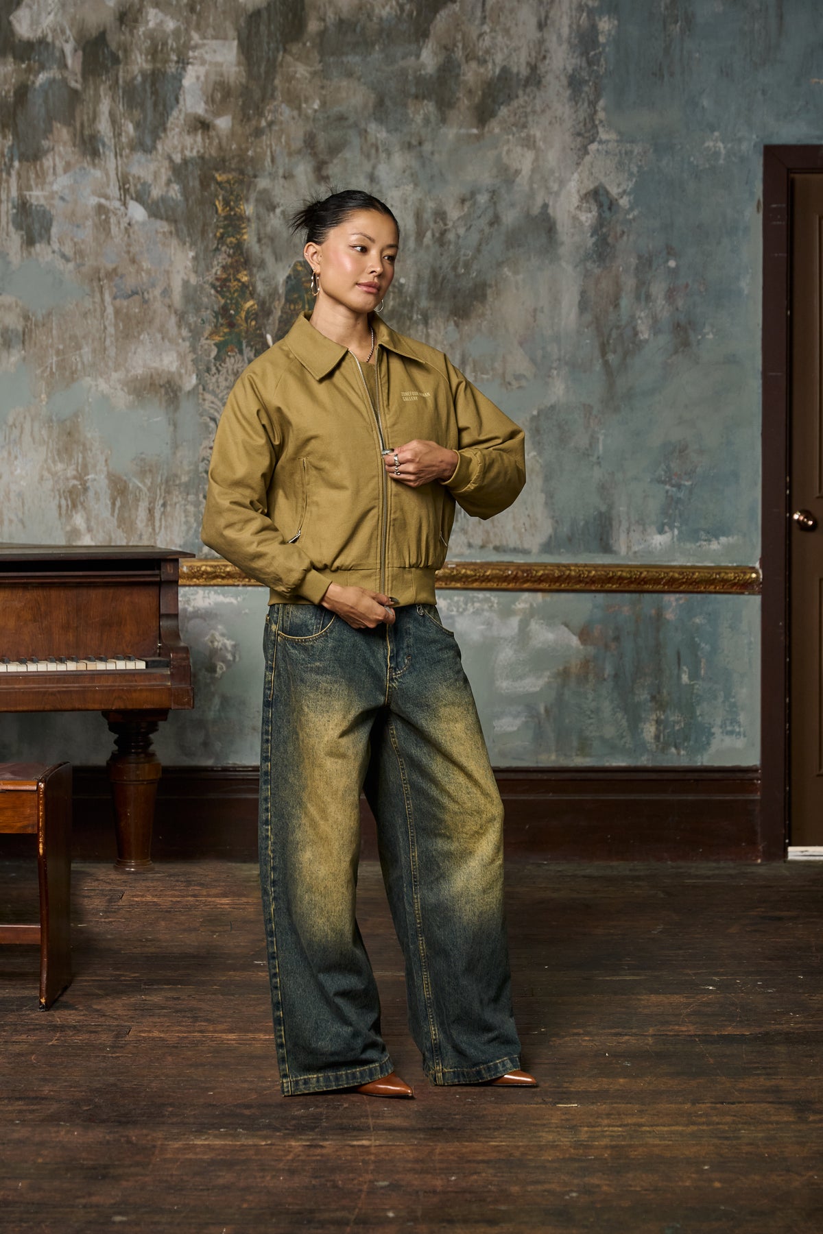 Human Gallery Team Jacket - Brown