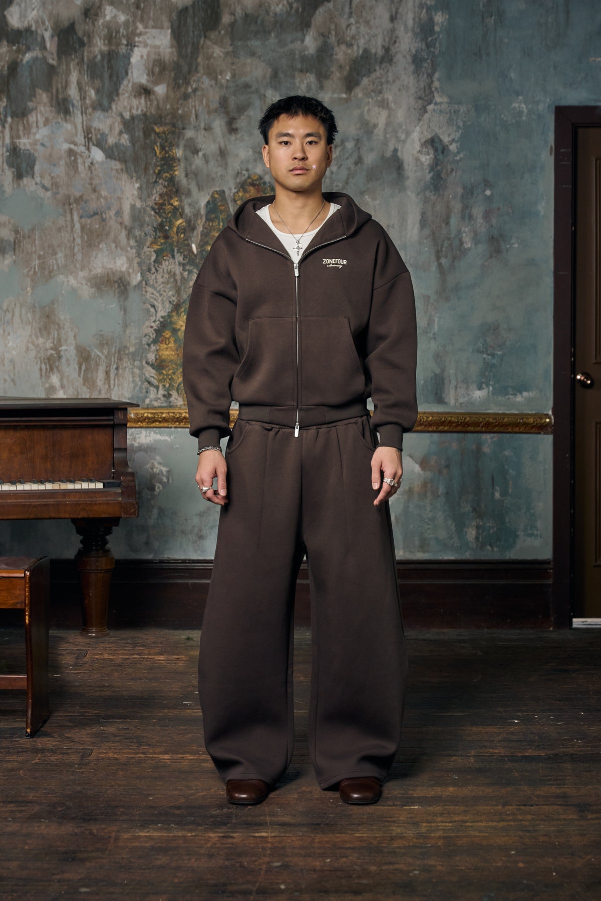 Anniversary Sweats V2 - Taupe
