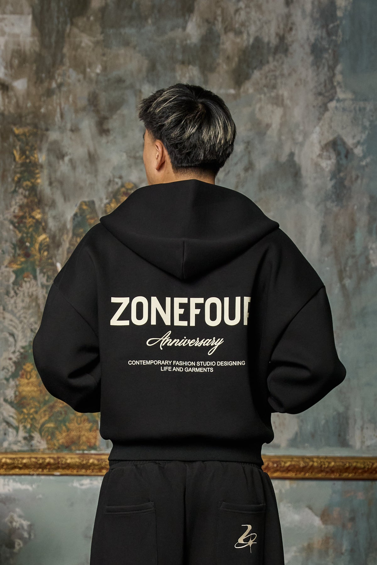 Anniversary Zip Hoodie - Black