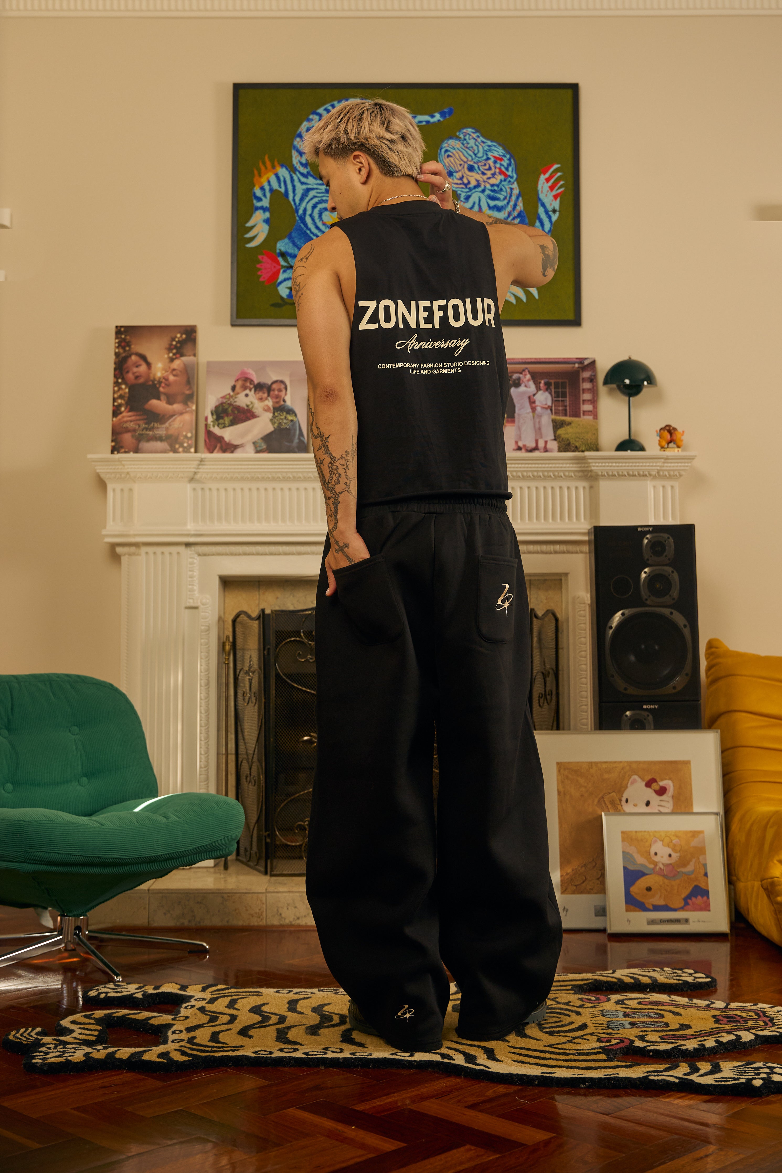 Anniversary Sleeveless Tee - Black