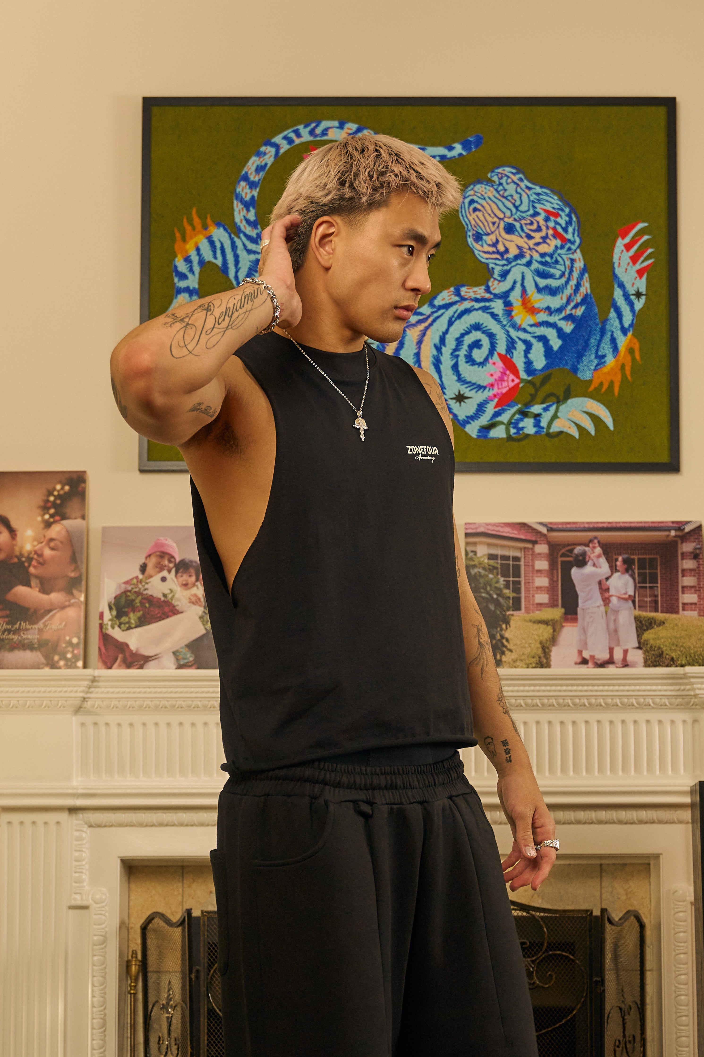 Anniversary Sleeveless Tee - Black